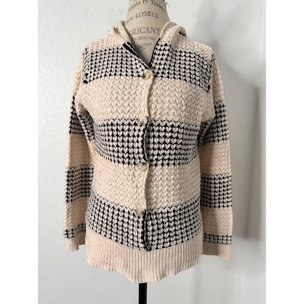 Rain + Rose Hooded Button-Up Knit Cardigan With Black‎ & Cream Chevron Pattern M